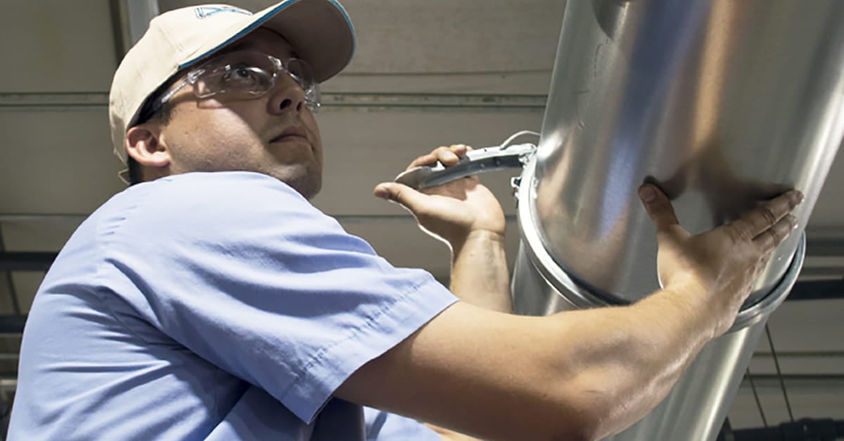 User clamping Nordfab duct